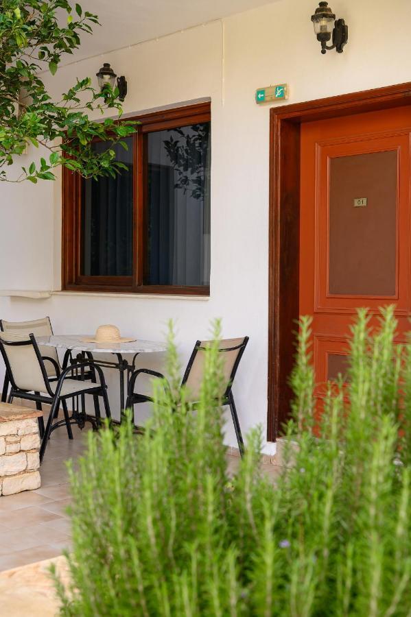 Anthos Apartments Plakias Buitenkant foto