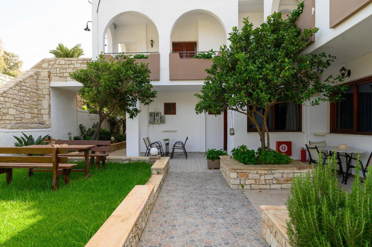 Anthos Apartments Plakias Buitenkant foto